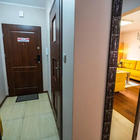 Markowe Zloty Park * שצ'קלארסקה פוראובה