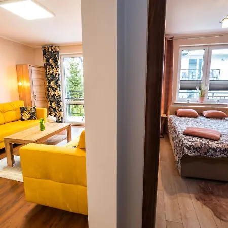 Markowe Zloty Park 公寓 *