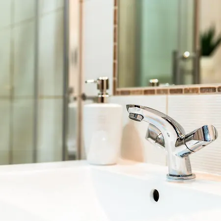 Markowe Zloty Park 斯克拉斯卡波伦巴